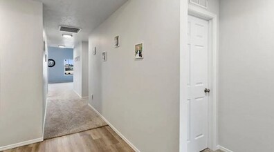 2165 N Bing Ave in Meridian, ID - Building Photo - Building Photo