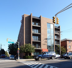 Regal Arms Condominiums in North Bergen, NJ - Building Photo - Building Photo