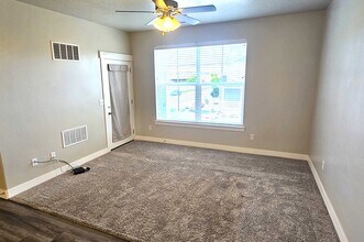 4216 W 1530 N in Lehi, UT - Building Photo - Building Photo