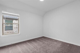 718 Parkside Dr in Lavon, TX - Building Photo - Building Photo