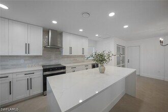 27381 Voyageur Dr in Punta Gorda, FL - Building Photo - Building Photo