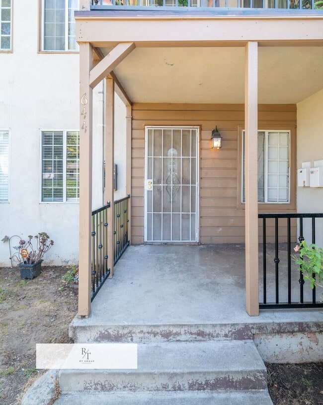 644 W Riggin St in Monterey Park, CA - Building Photo - Building Photo