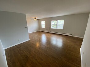 15 Elizabeth St in West Haven, CT - Building Photo - Building Photo