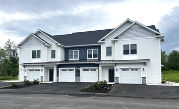 The Residence at Wemple Road in Glenmont, NY - Building Photo - Building Photo