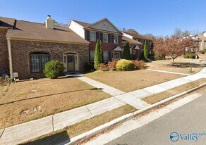 234 W Lake Cir in Madison, AL - Building Photo