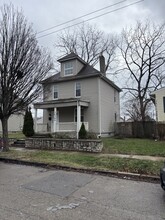 583 East Mithoff Street, Unit 583 E Mithoff Street in Columbus, OH - Foto de edificio - Building Photo