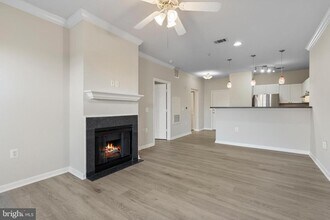 3851 Aristotle Ct in Fairfax, VA - Building Photo - Building Photo