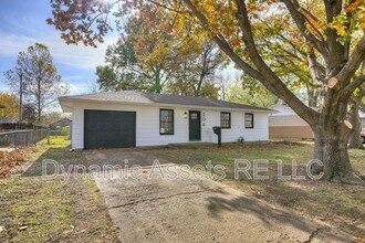 204 E 24th St in Pittsburg, KS - Building Photo - Building Photo