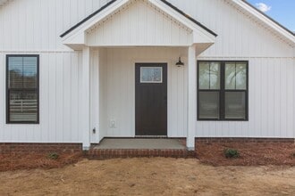 7695 Preacher Joyner Rd in Rocky Mount, NC - Building Photo - Building Photo