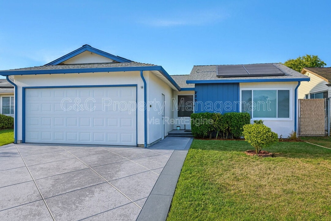 120 Ward Ct in Vallejo, CA - Building Photo