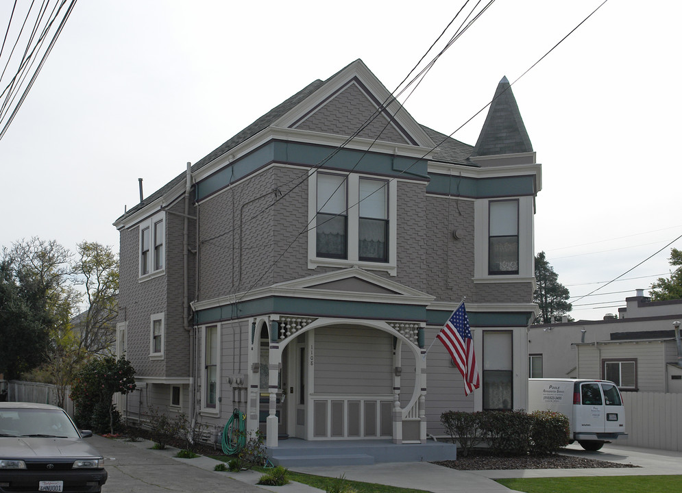 1108 Regent St in Alameda, CA - Building Photo