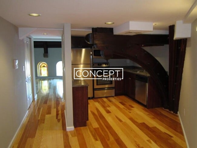 property at 17 Bow St