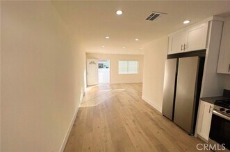 6705 Denny Ave in Los Angeles, CA - Building Photo - Building Photo