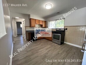 1137 Walker Ave in St. Louis, MO - Building Photo - Building Photo