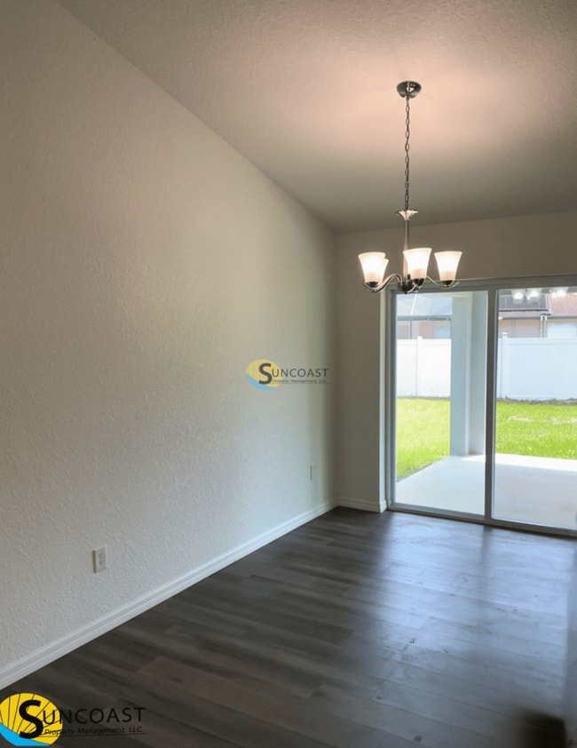 8 Hemlock Cir Ln in Ocala, FL - Building Photo - Building Photo