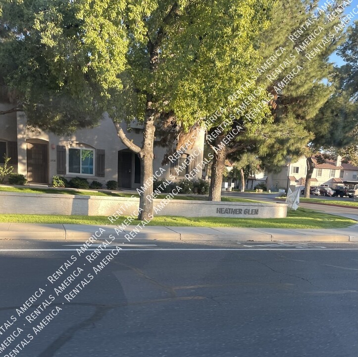 1961 N Hartford St in Chandler, AZ - Foto de edificio