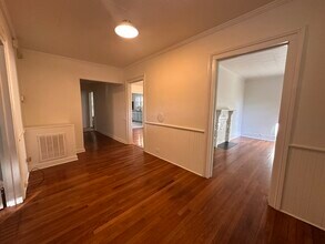 805 N Buchanan Blvd in Durham, NC - Building Photo - Building Photo