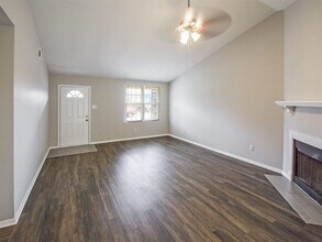 4467 Ryans Run Rd in Memphis, TN - Foto de edificio - Building Photo