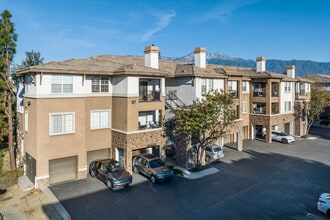 Ironwood in Rancho Cucamonga, CA - Foto de edificio - Building Photo