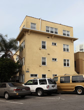 69-73 Lime Ave in Long Beach, CA - Foto de edificio - Building Photo