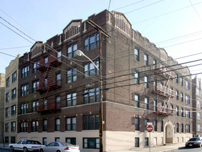 160 Bergen Ave in Jersey City, NJ - Building Photo - Other