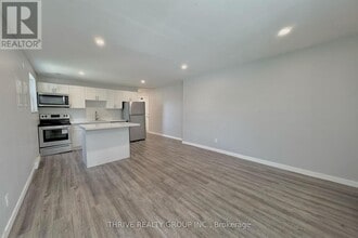 100 King Edward Ave in London, ON - Building Photo - Building Photo