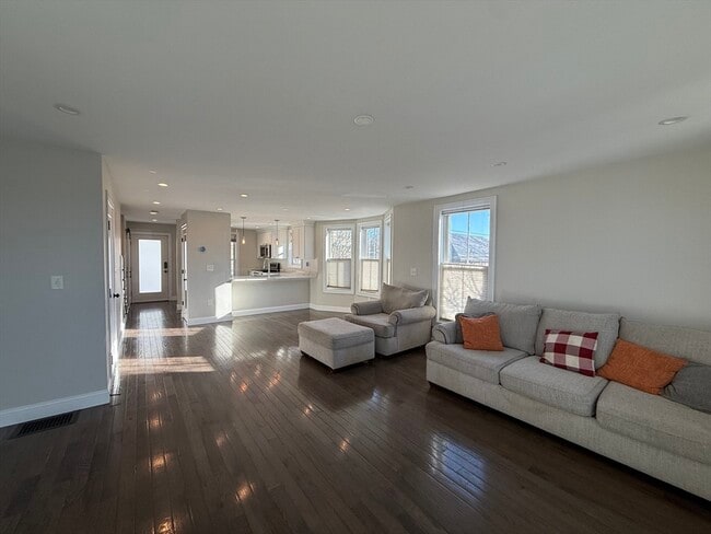 62 Harvard Ave in Boston, MA - Building Photo - Building Photo