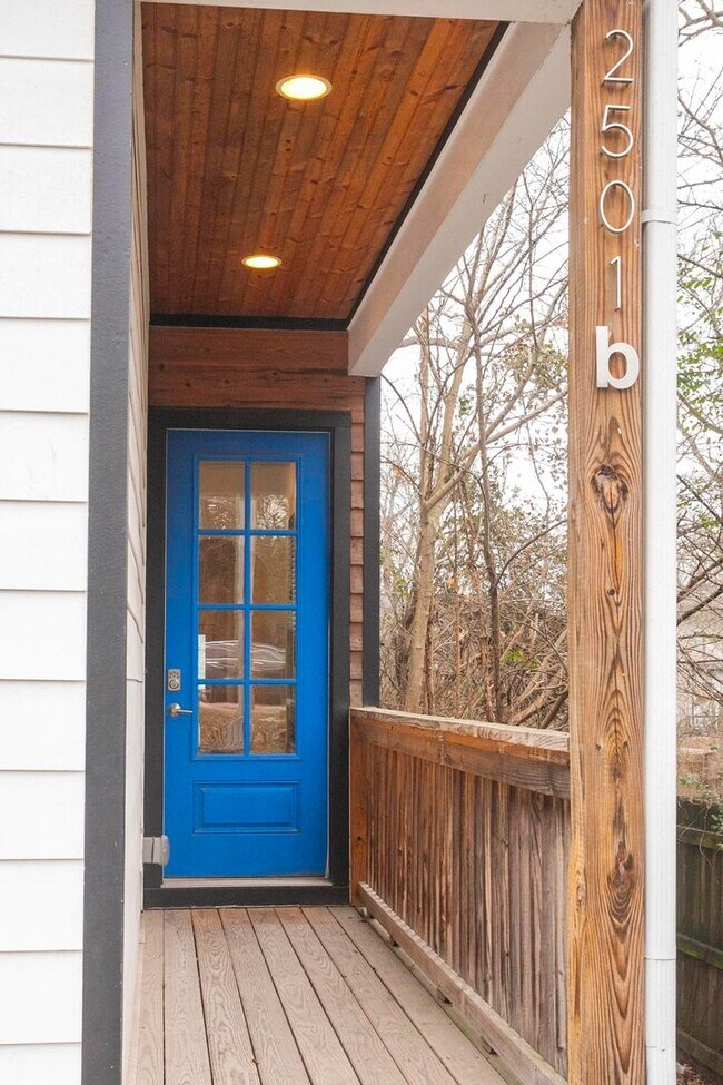 2501B N 16th St in Nashville, TN - Building Photo - Building Photo