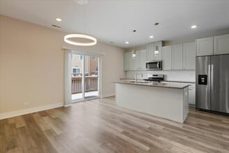 10607 Alice Mae Ct in Orland Park, IL - Foto de edificio - Building Photo