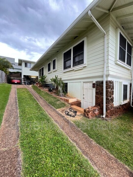 4342 Sierra Dr in Honolulu, HI - Building Photo