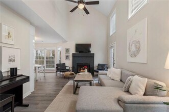 3572 Avensong Village Cir in Alpharetta, GA - Building Photo - Building Photo