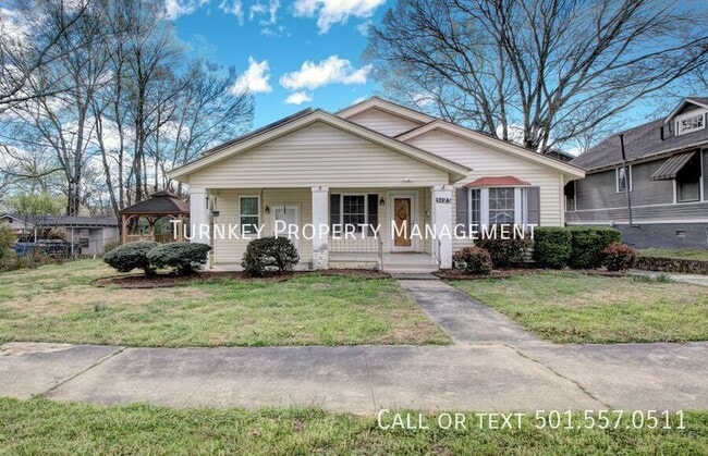 property at 5123 Lee Ave