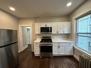 94 Lonsdale St in Boston, MA - Building Photo - Building Photo