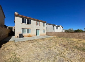 37735 Mangrove Dr in Palmdale, CA - Building Photo - Building Photo
