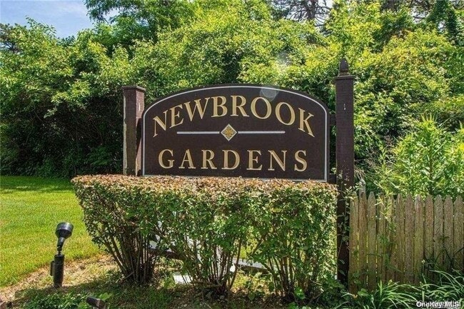 175 Newbrook Ln