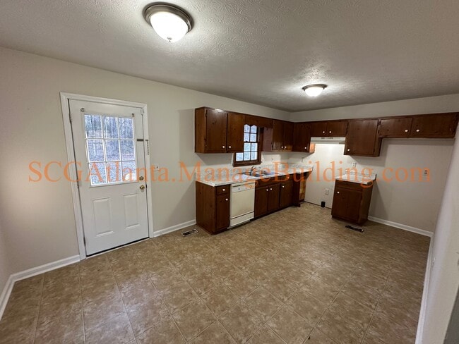 140 Pintail Dr in Newnan, GA - Building Photo - Building Photo