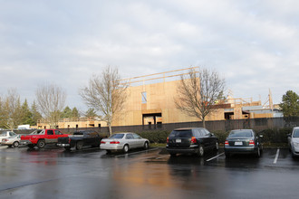 Town Center Station in Happy Valley, OR - Building Photo - Building Photo