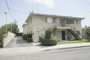 3142-3144 La Madera Ave Apartments