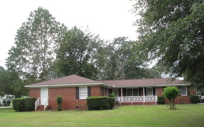 3057 Academy Dr in Valdosta, GA - Building Photo - Building Photo