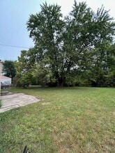 2761 Woodruff Ln in Ypsilanti, MI - Building Photo - Building Photo