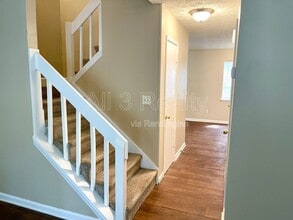 145 Meadowbrook Ct in Fayetteville, GA - Building Photo - Building Photo