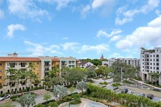 600 Biltmore Way, Unit 616 in Coral Gables, FL - Foto de edificio - Building Photo