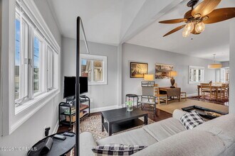 46 Barberie Ave in Highlands, NJ - Building Photo - Building Photo