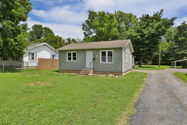 property at 700 S West Ave