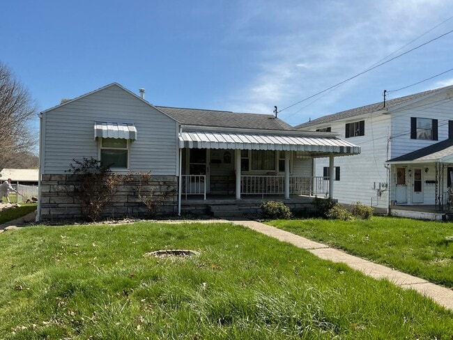 property at 2600 Harrison Ave