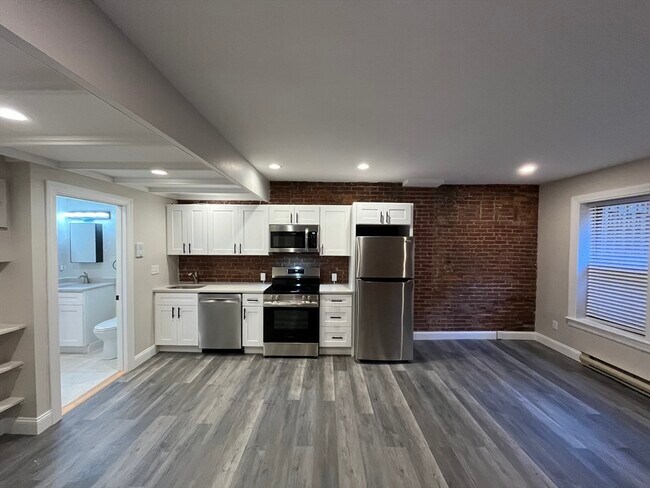 10 Wellington St in Boston, MA - Building Photo - Building Photo