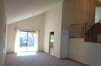 519 Stinson Ave in Vacaville, CA - Building Photo - Building Photo
