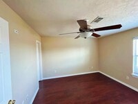 7929 Comal St photo'