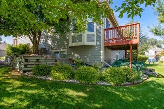 300 Medina Ct in Loveland, CO - Building Photo - Building Photo