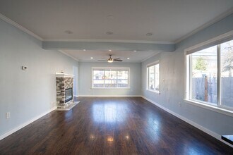 2425 S Judkins St in Seattle, WA - Building Photo - Building Photo